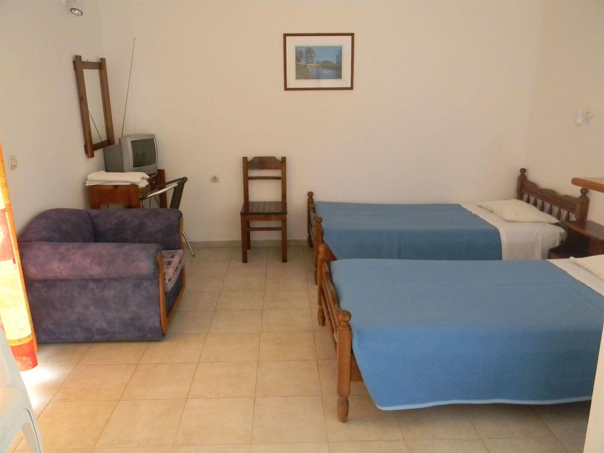 Clear Horizon Aparthotel Amoudi Ngoại thất bức ảnh